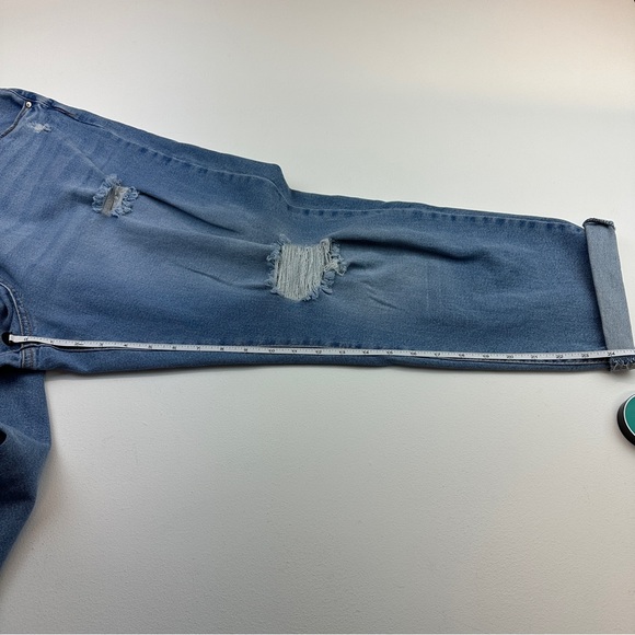 No Boundaries High Rise Mom Jeans Plus Size Juniors 21 / 2X / 20W - Picture 8 of 14